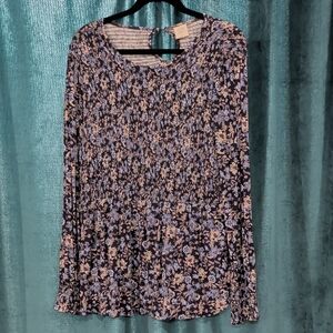 Good Hart Women's Blouse